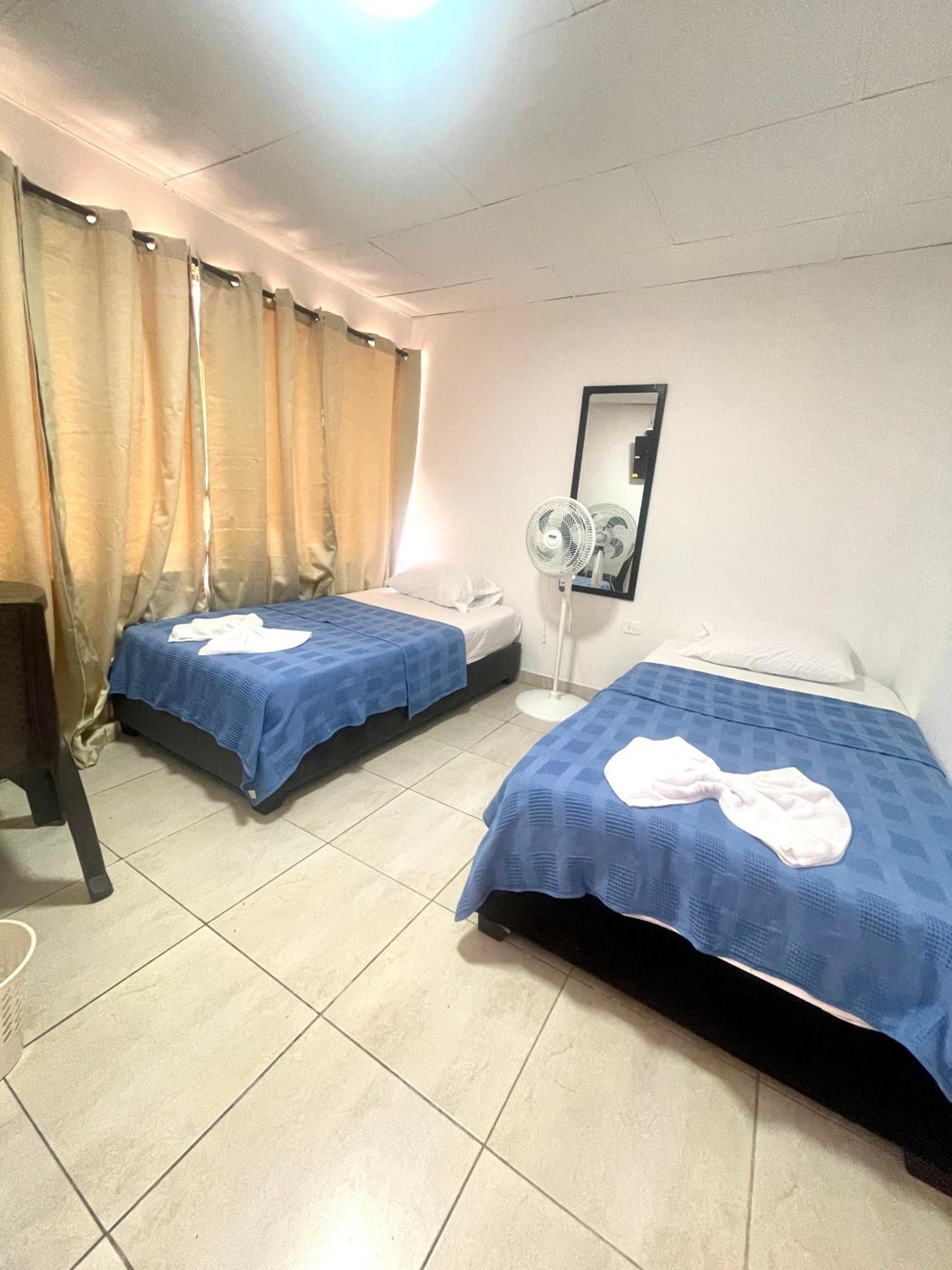 Casa Santiago Mayor カリ エクステリア 写真