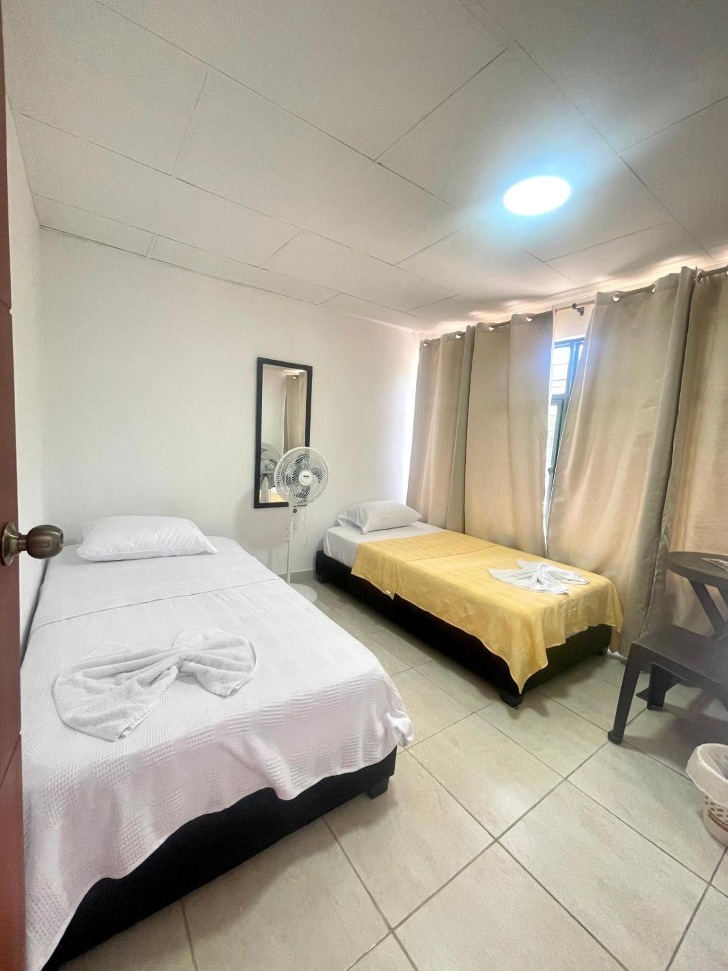 Casa Santiago Mayor カリ エクステリア 写真